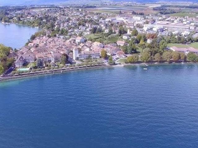 SAINT PREX OFF MARKET Exklusiv zu entdecken an unseren Tagen der offenen Tür, letzte 5.5 Maisonette Wohnung mit wunderschönem Seeblick