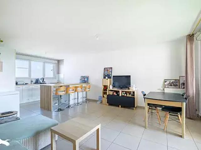 Saint Priest 69800 Achat / Vente appartement 3 pièces t3
