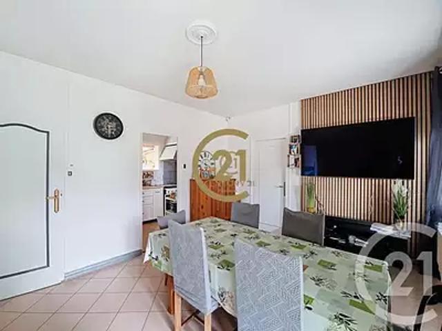 Saint Priest 69800 Achat / Vente maison 4 pièces t4