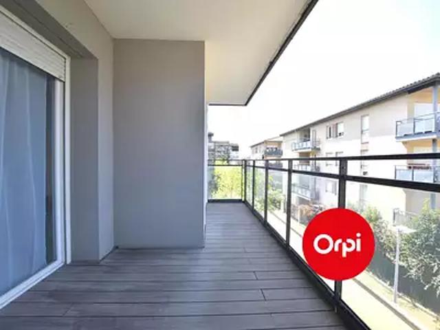 Saint Priest 69800 Location appartement 3 pièces t3 balcon