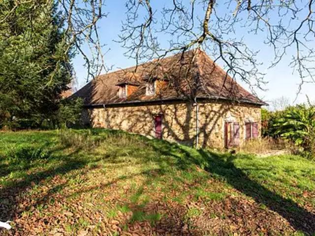 Saint Priest Ligoure 87800 Achat / Vente maison 5 pièces t5 au dernier étage parking