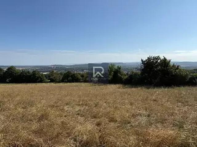 Saint Quentin Fallavier 38070 Achat / Vente maison 2 pièces t2 parking