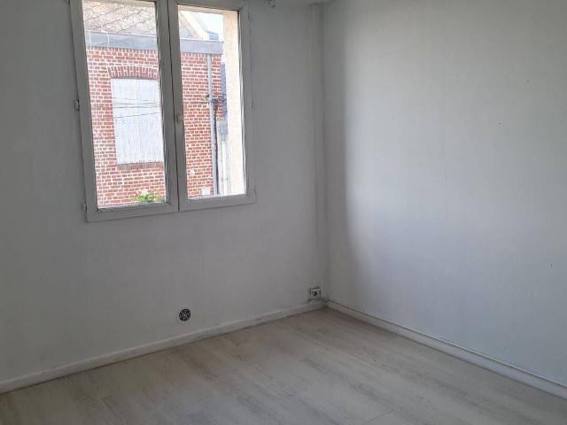 SAINT QUENTIN Faubourg d'Isle T2