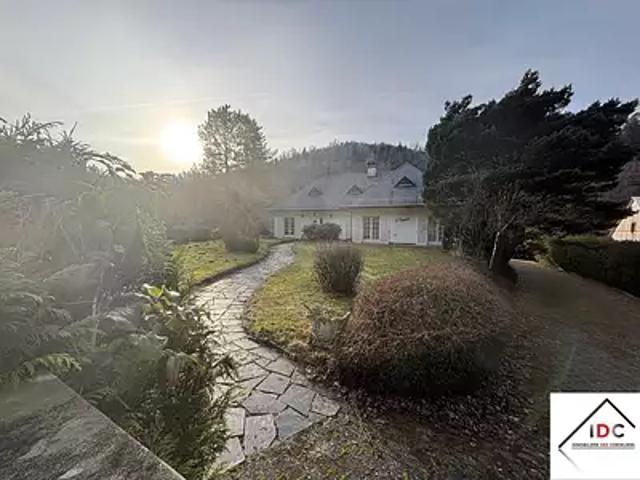 Saint Quirin 57560 Achat / Vente maison 5 pièces t5 piscine terrasse
