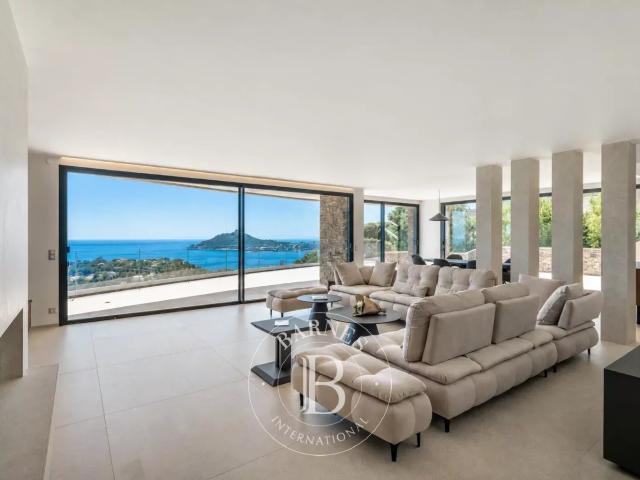 Saint Raphaël Exceptionnelle Villa Contemporaine Vue Mer. 325m² Saint Raphaël