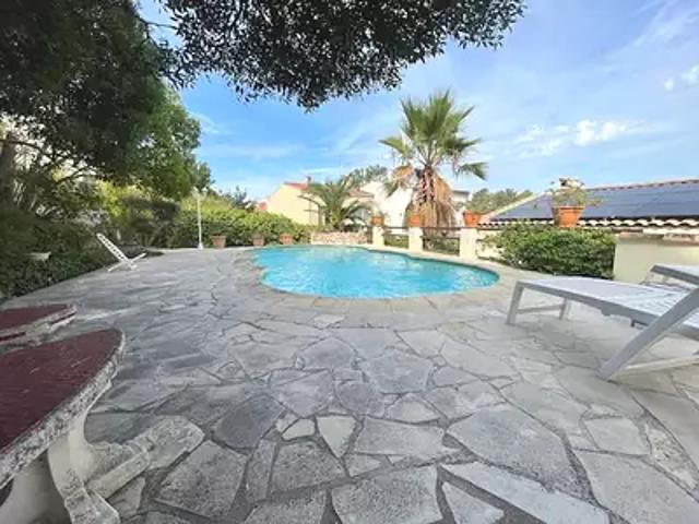 Saint Raphaël 83700 Achat / Vente maison 7 pièces t7 terrasse