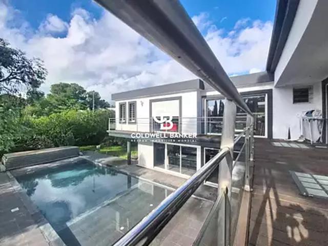 Saint Raphaël 83700 Achat / Vente maison 7 pièces t7 piscine