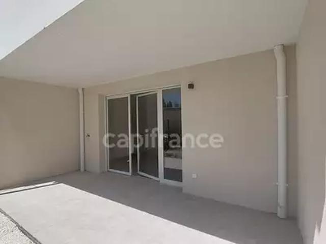 Saint Rémy de Provence 13210 Achat / Vente appartement 1 pièce t1 jardin terrasse