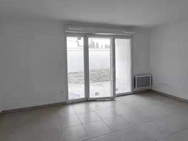 Saint Rémy de Provence 13210 Achat / Vente appartement 1 pièce t1 jardin terrasse