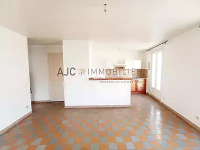 Saint Rémy de Provence 13210 Location appartement 2 pièces t2