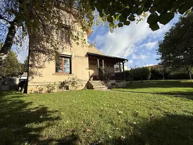 Saint Rémy sur Durolle 63550 Achat / Vente maison 9 pièces t9