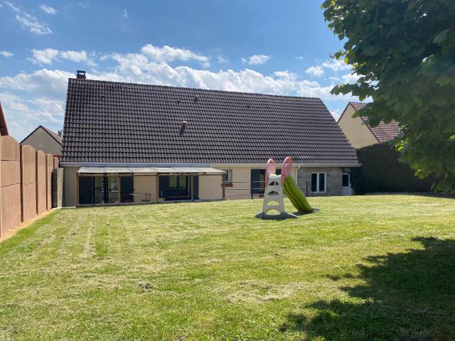 SAINT RIQUIER, 90m2, PLAIN PIED, 3 CHAMBRES