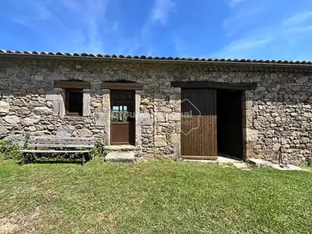 Saint Romain de Lerps 07130 Achat / Vente maison 4 pièces t4 au dernier étage terrasse