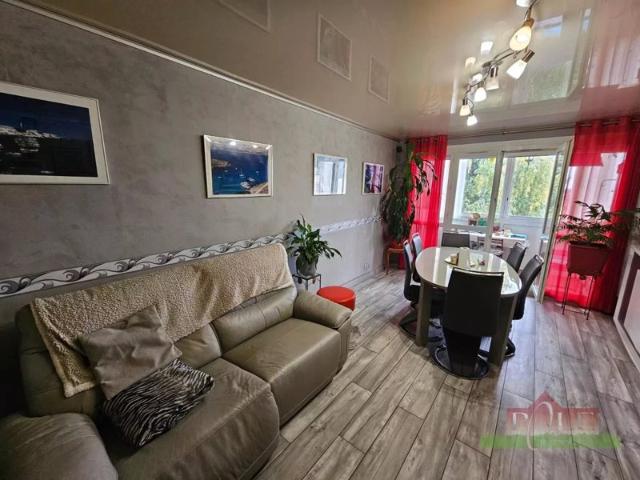 SAINT ROMAIN EN GAL, Appartement T3 de 70 m² avec balcon et cave. Garage possible