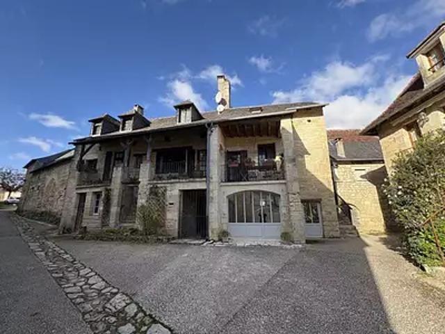 Saint Robert 19310 Achat / Vente maison 6 pièces t6 au dernier étage