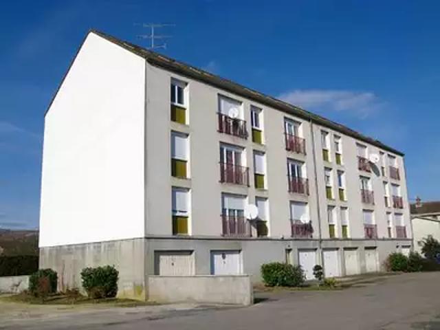 Saint Satur 18300 Location appartement 4 pièces t4