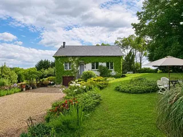 Saint Saturnin 18370 Achat / Vente maison 7 pièces t7 terrasse cave