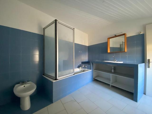 « SAINT SATURNIN LES AVIGNON MAISON T5 116.44M² AVEC JARDIN »