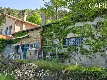 Saint Sauveur de Montagut 07190 Achat / Vente maison 9 pièces t9 jardin terrasse