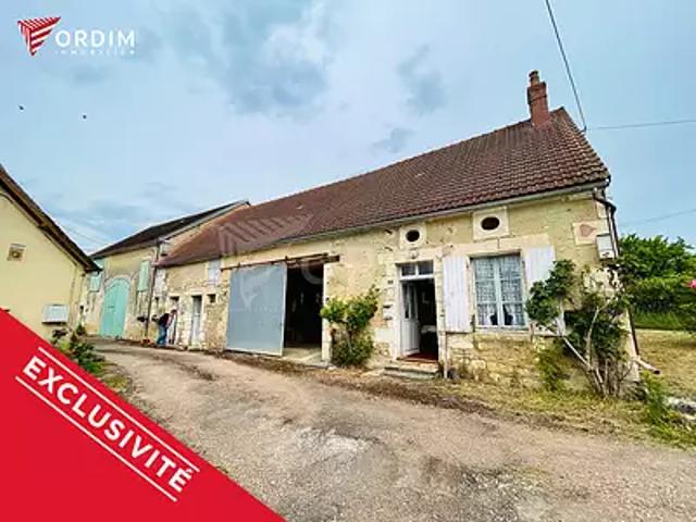Saint Sauveur en Puisaye 89520 Achat / Vente maison 2 pièces t2 au dernier étage