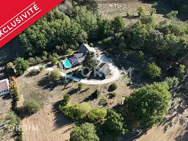 Saint Sauveur en Puisaye 89520 Achat / Vente maison 5 pièces t5 piscine