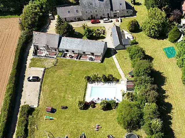 Saint Sauveur le Vicomte 50390 Achat / Vente maison 29 pièces t29 piscine