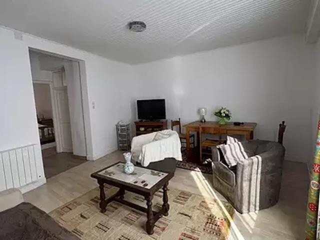 Saint Sauveur sur Tinée 06420 Achat / Vente appartement 3 pièces t3