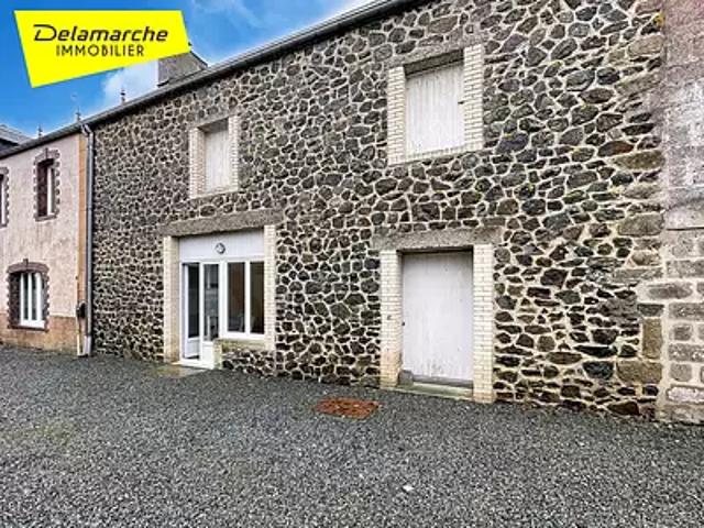 Saint Sauveur Villages 50200 Achat / Vente maison 4 pièces t4 au dernier étage cave