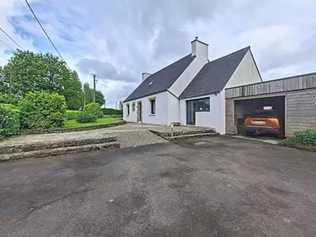 Saint Sauveur 29400 Achat / Vente maison 6 pièces t6 au dernier étage