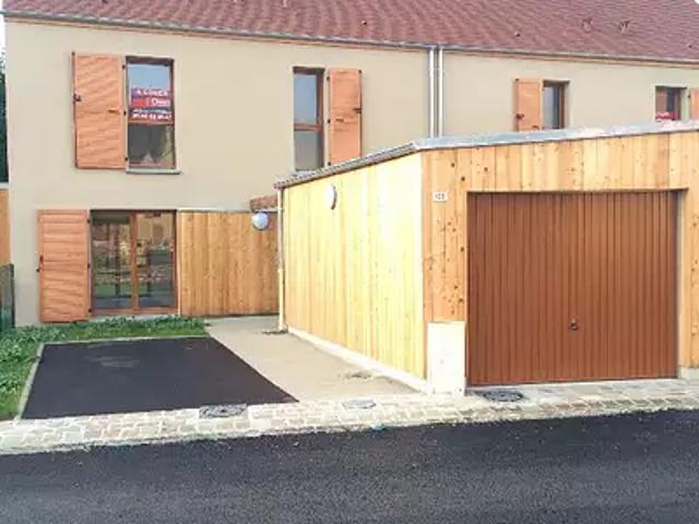 Saint Sauveur 60320 Location maison 4 pièces t4 jardin terrasse