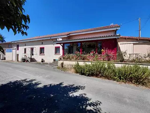 Saint Saud Lacoussière 24470 Achat / Vente maison 7 pièces t7