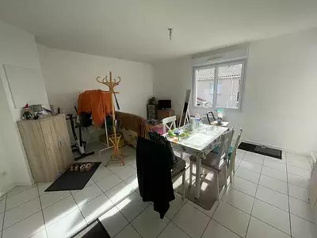 Saint Savin 33920 Achat / Vente appartement 2 pièces t2 au dernier étage balcon