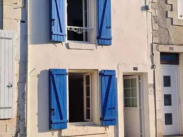 Saint Savinien 17350 Location maison 4 pièces t4 terrasse
