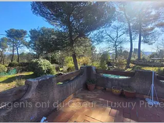 Saint Savournin 13119 Achat / Vente maison 7 pièces t7 parking