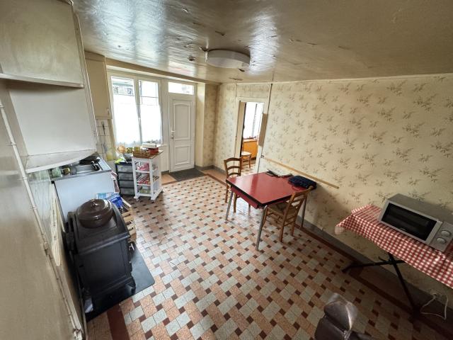 Saint Sébastien 23 En Exclusivité, Grande maison de village avec parc, dépendances et ancien four à pain