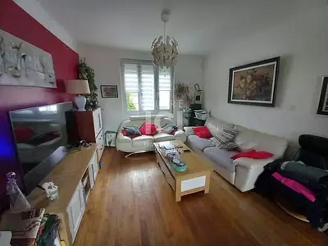 Saint Sébastien sur Loire 44230 Achat / Vente maison 5 pièces t5 parking