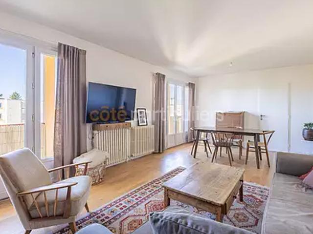 Saint Sébastien sur Loire 44230 Achat / Vente appartement 3 pièces t3 au dernier étage cave