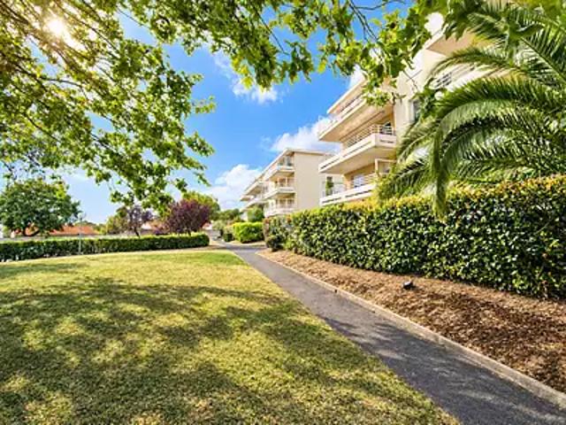 Saint Sébastien sur Loire 44230 Achat / Vente appartement 4 pièces t4 au dernier étage cave