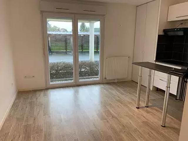 Saint Sébastien sur Loire 44230 Location appartement 1 pièce t1 parking