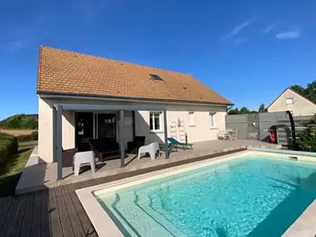 Saint Sernin du Bois 71200 Achat / Vente maison 6 pièces t6 au dernier étage piscine