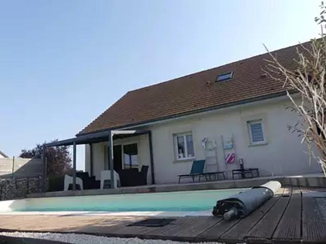Saint Sernin du Bois 71200 Achat / Vente maison 6 pièces t6 piscine