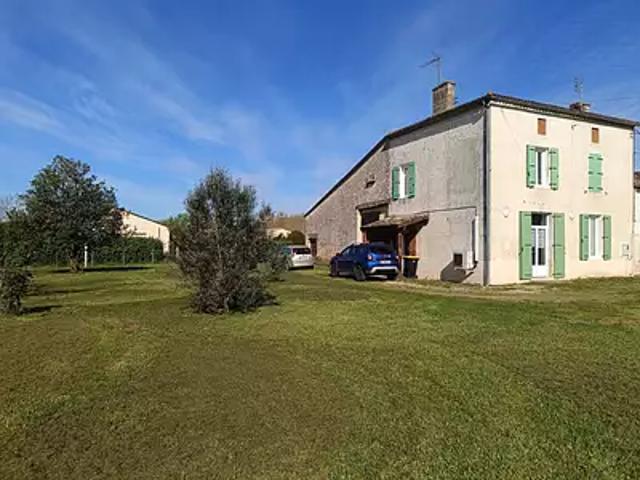Saint Seurin de Prats 24230 Achat / Vente maison 5 pièces t5