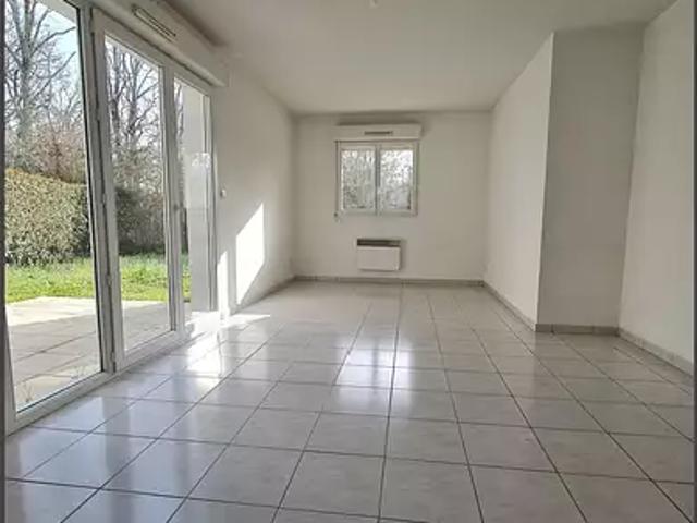 Saint Seurin sur l'Isle 33660 Achat / Vente appartement 3 pièces t3 jardin terrasse