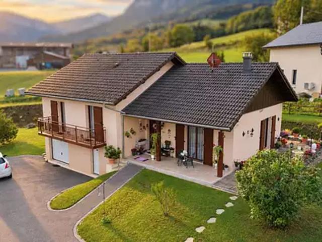 Saint Sixt 74800 Achat / Vente maison 5 pièces t5 jardin terrasse