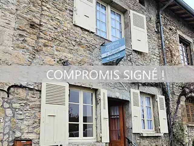 Saint Sorlin en Bugey 01150 Achat / Vente maison 4 pièces t4 au dernier étage cave