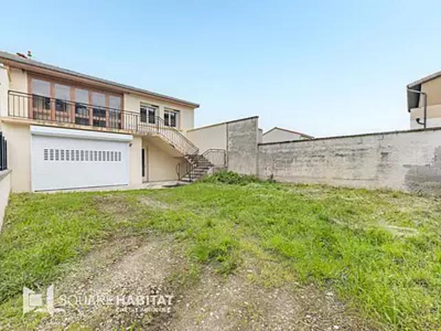 Saint Sorlin en Valloire 26210 Achat / Vente maison 5 pièces t5 au dernier étage terrasse