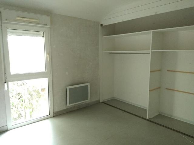 SAINT SORNIN LAVOLPS – Appartement T3 – Le Bourg