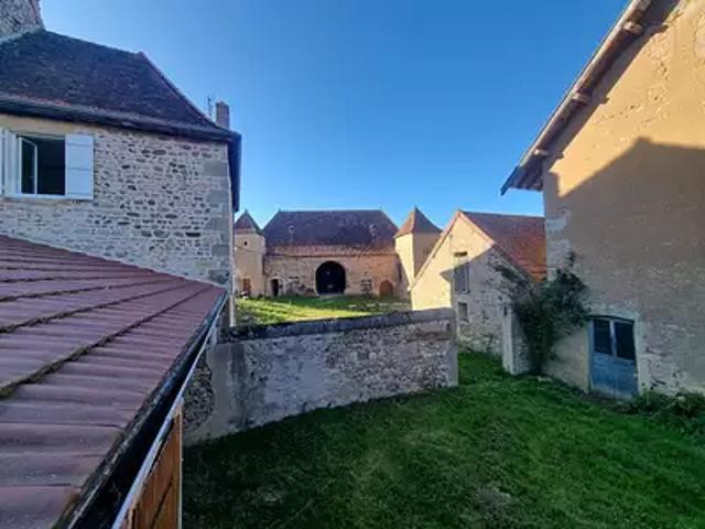 Saint Symphorien des Bois 71800 Achat / Vente maison 3 pièces t3 terrasse parking