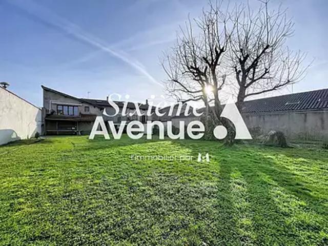 Saint Symphorien d'Ozon 69360 Achat / Vente maison 8 pièces t8 terrasse