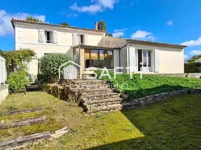 Saint Symphorien 79270 Achat / Vente maison 8 pièces t8 terrasse parking